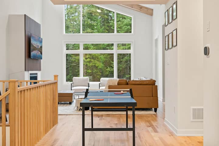 Muskoka Retreat W/ Hot Tub & Games - Muskoka District Municipality