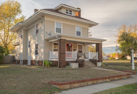 Spacious, Cozy Colonial Home