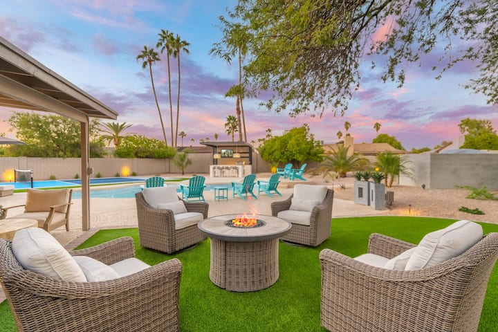 Poolside Palms-PickleBall/BBall/Pool/Firepit/Golf - Arizona