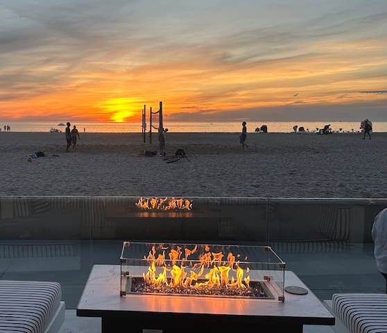 Beach Front, 5 Star, New Home