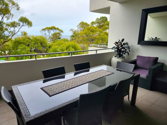 Nautilus Ocean Vista gallery image 3