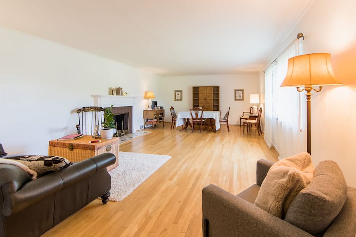 Spacious 4 Br 2 Ba Home Close To New River Gorge - Fayetteville, WV