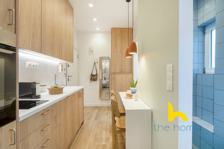 Stylish Love Nest W/ Balcony In Heart Of Koukaki! - Atenas