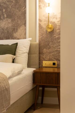 josef’s home | Superior Suite | Quiet & Central gallery image 2