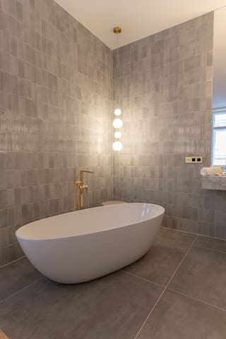 josef’s home | Superior Suite | Quiet & Central gallery image 5