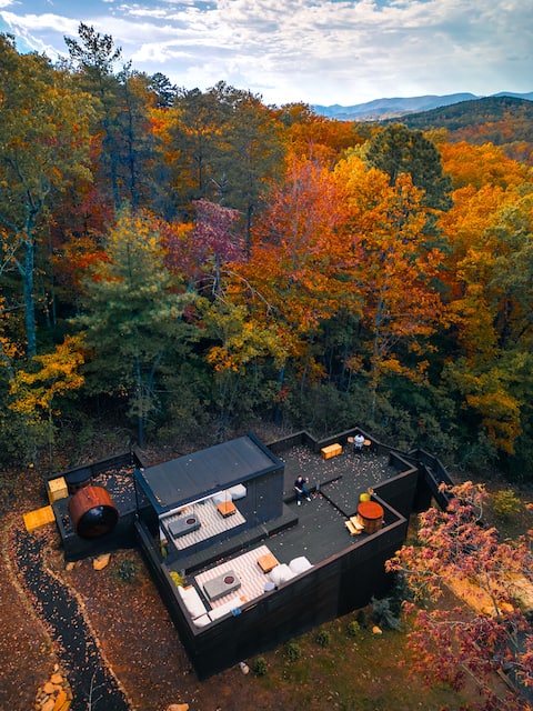 Oakey Mountain Mirror Haus