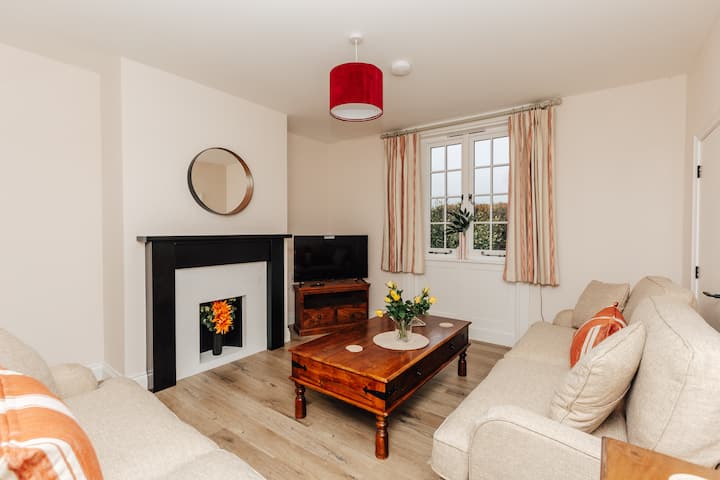 Old Town Cottage - Didcot