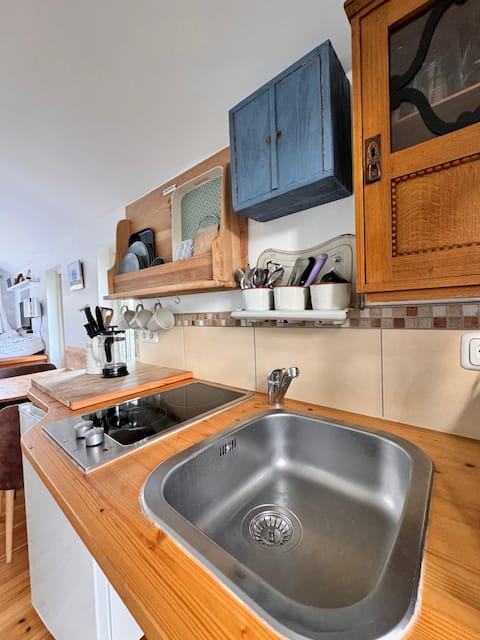 Popular Airbnb listing: Circus wagon on the Rieck in Zempin