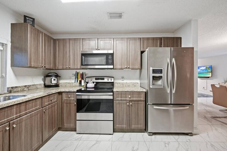 Serenity Breezy Home gallery image 3