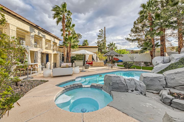 Large Comfortable Home w/ Private Pool