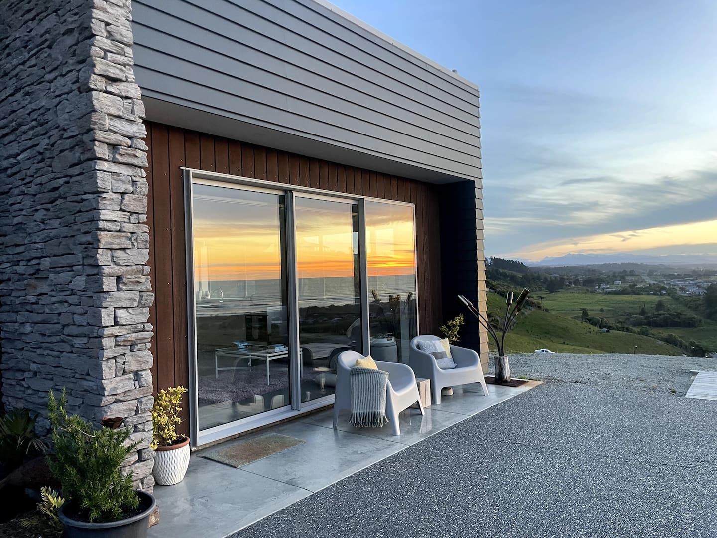 Hilltop Guesthouse In Greymouth 2