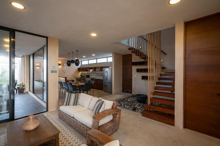 Hermosa Casa En San Benito Muy Cerca Del Mar - Yucatan