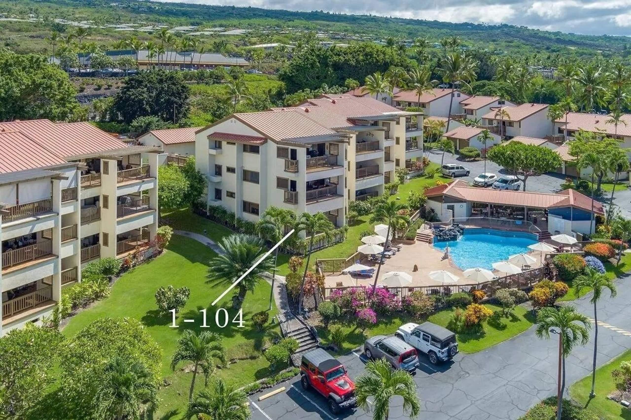 Spacious Condo w/ Ocean Views - Photo 2