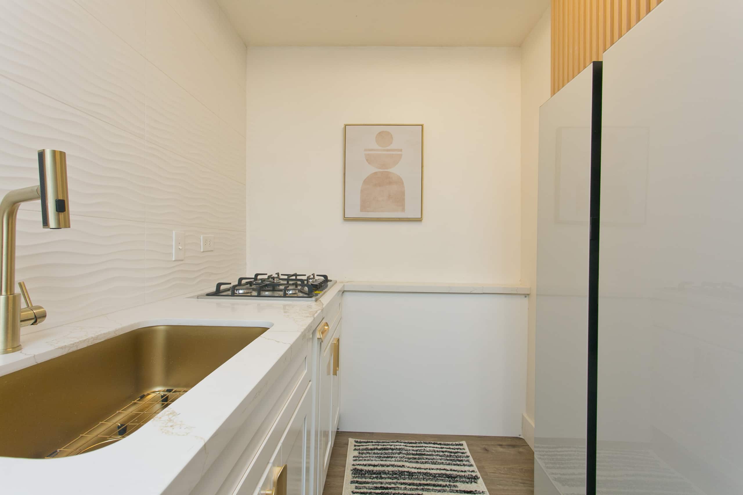 New 3 bed 2 Bath Luxury Boho Dream W Parking - Image 7