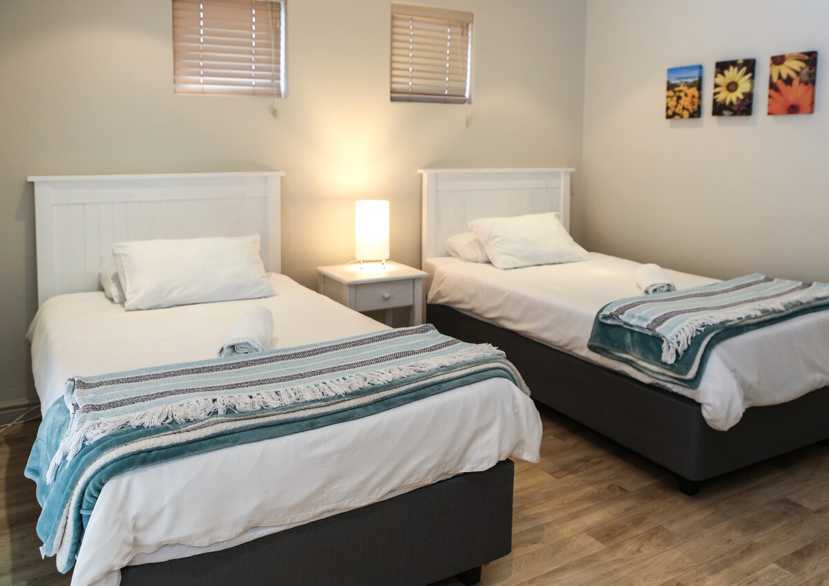 غرفة النوم 2