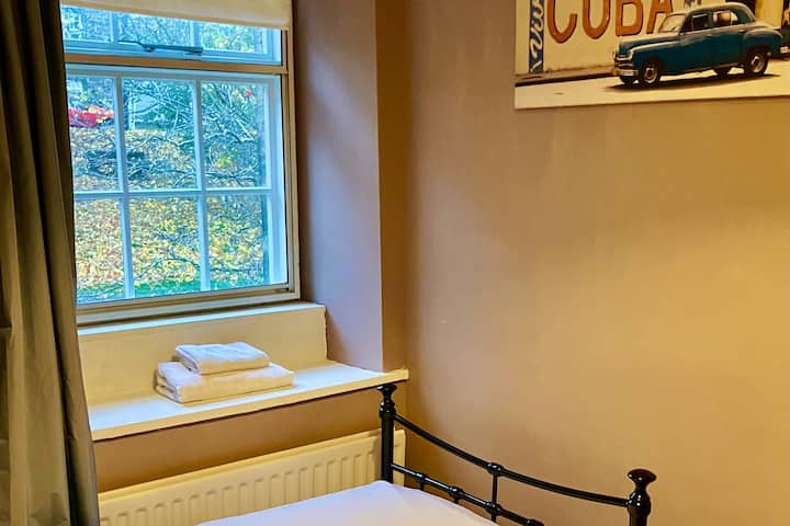 Jednostruka spavaća soba