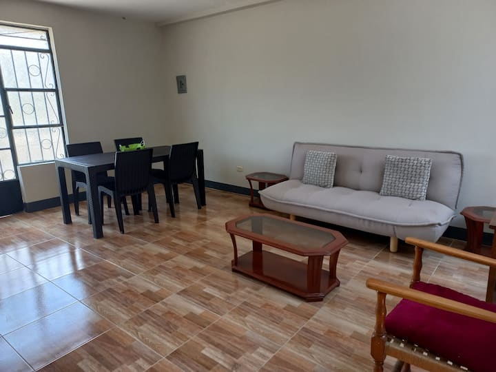 Estreno: Céntrico Y Lindo Dpto - 2do. Piso. - Caraz