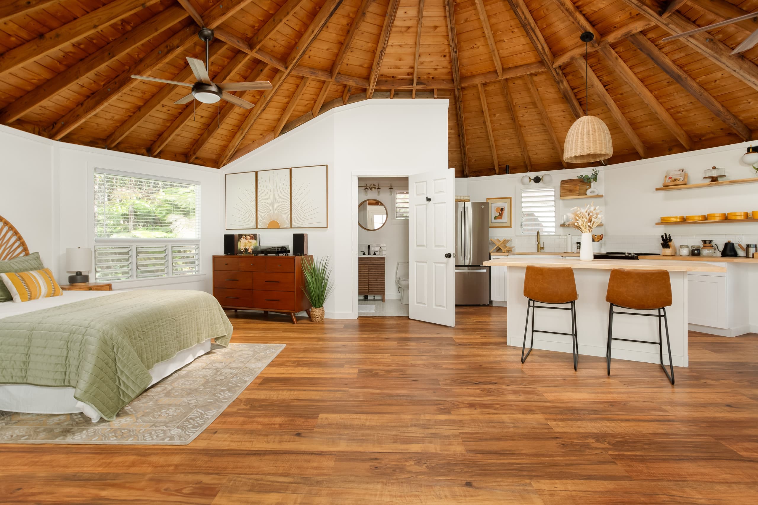 Home in Volcano · ★4.97 · 1 bedroom · 2 beds · 1 private bath - Image 2