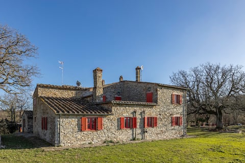 L'Incrociata, exclusive swimming pool