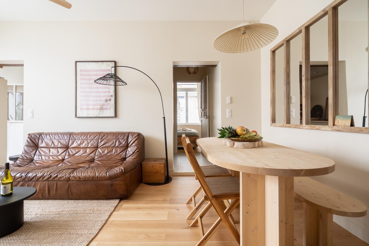 Popular Airbnb listing: MyCharmingLoft in Paris 10e Arrondissement