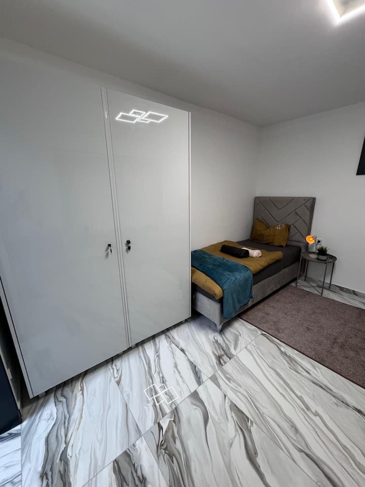 Zimmer 1