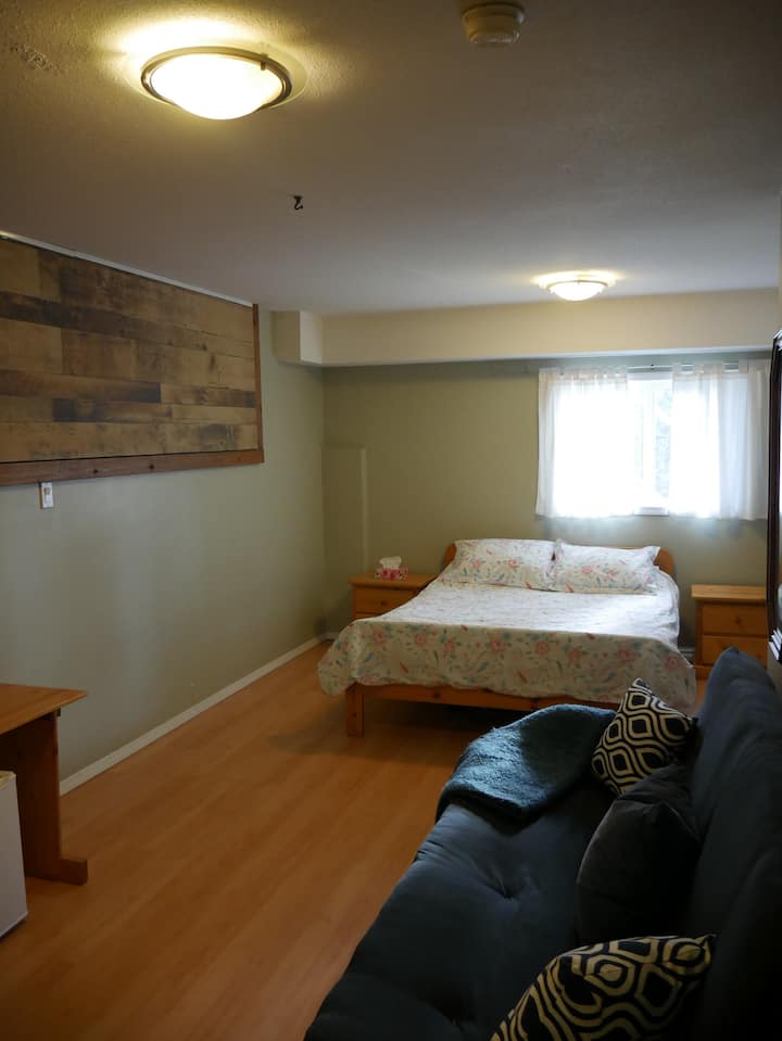 Naramata Bench- Private Suite - Penticton