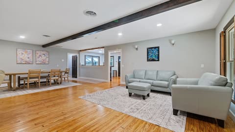 Popular Airbnb listing: The Retreat: Reconnect & Rejuvenate in World Golf Village