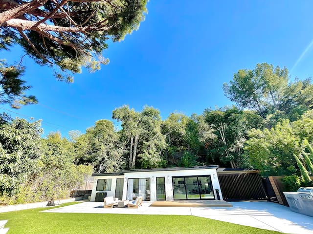 Peaceful & super Private home