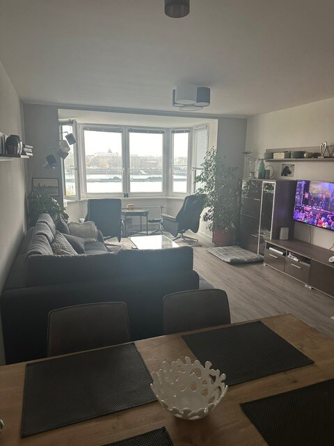 Successful Airbnb property: Pure cathedral view. For an unforgettable evening. in Deutz