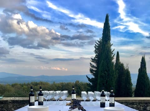 Poggio Corsucci: exclusive private location