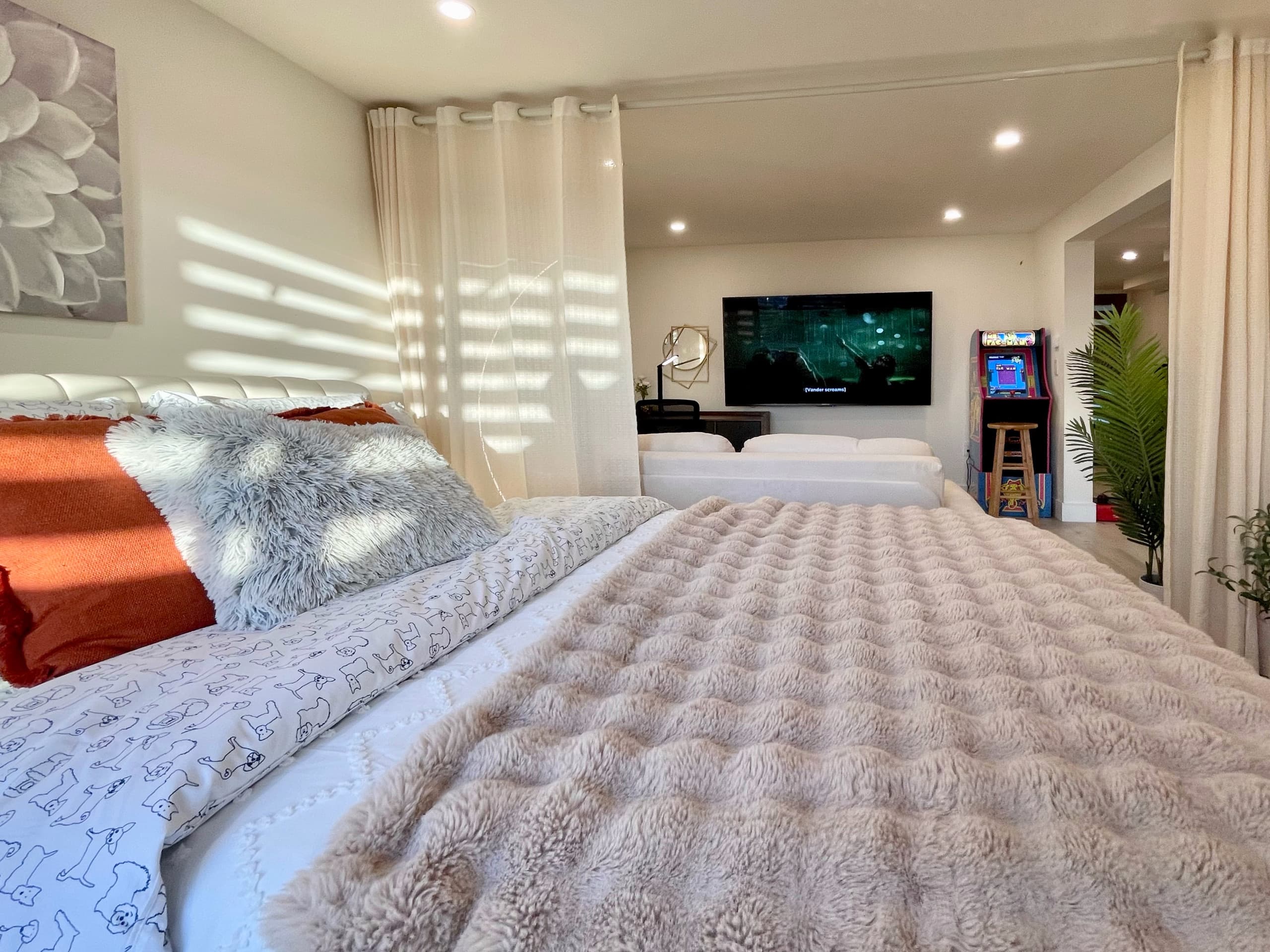 Home in San Francisco · ★4.91 · 2 bedrooms · 3 beds · 1 bath - Image 21