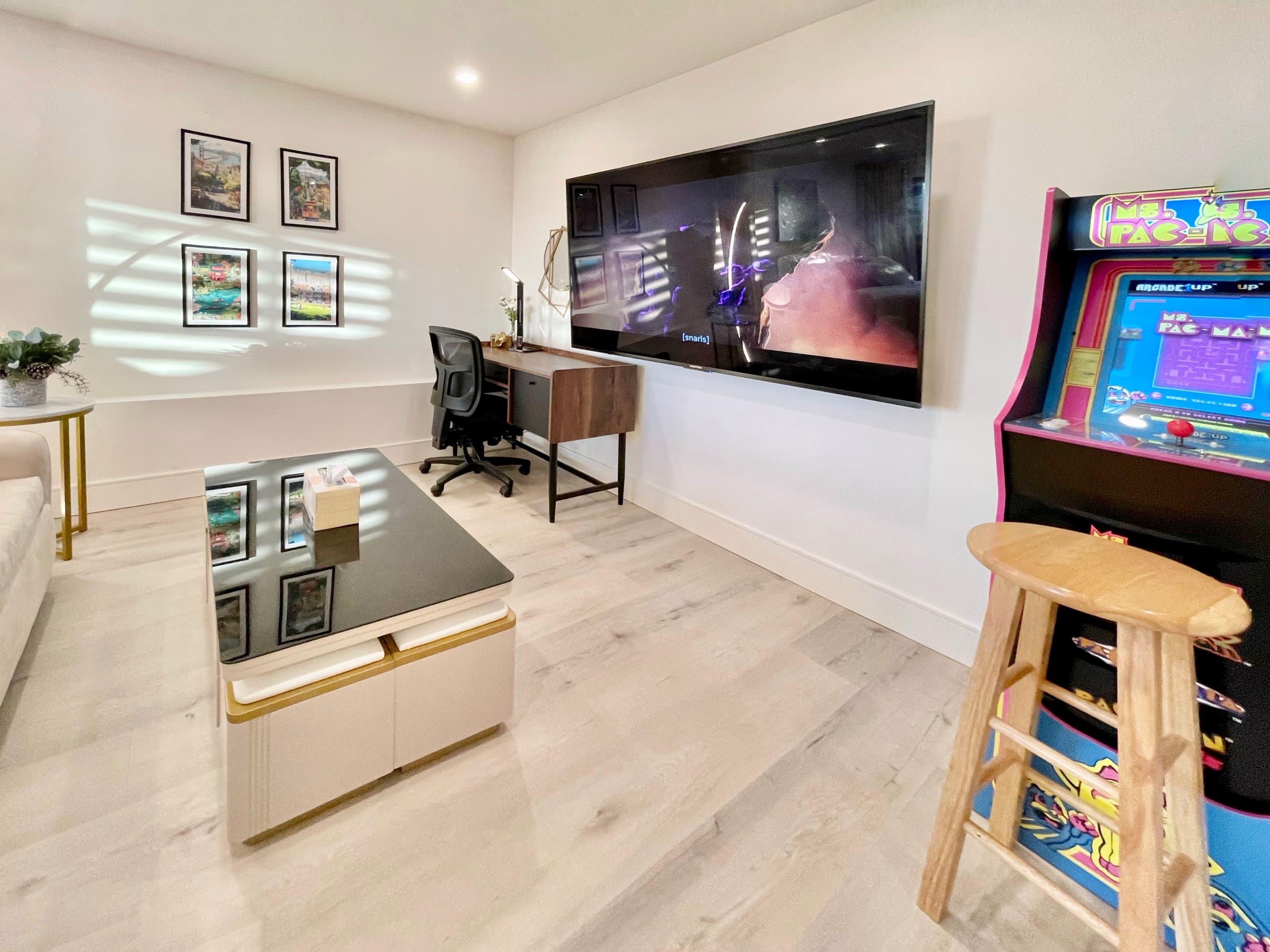 Home in San Francisco · ★4.91 · 2 bedrooms · 3 beds · 1 bath - Image 5