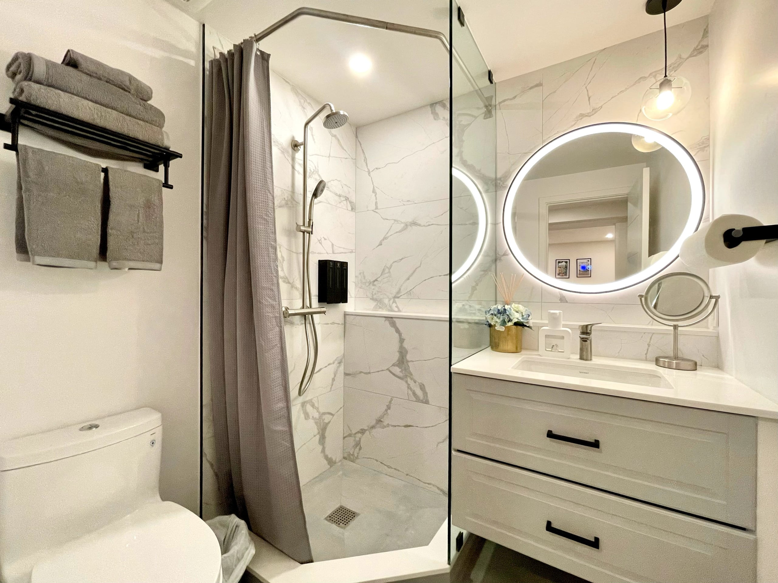 Home in San Francisco · ★4.91 · 2 bedrooms · 3 beds · 1 bath - Image 39