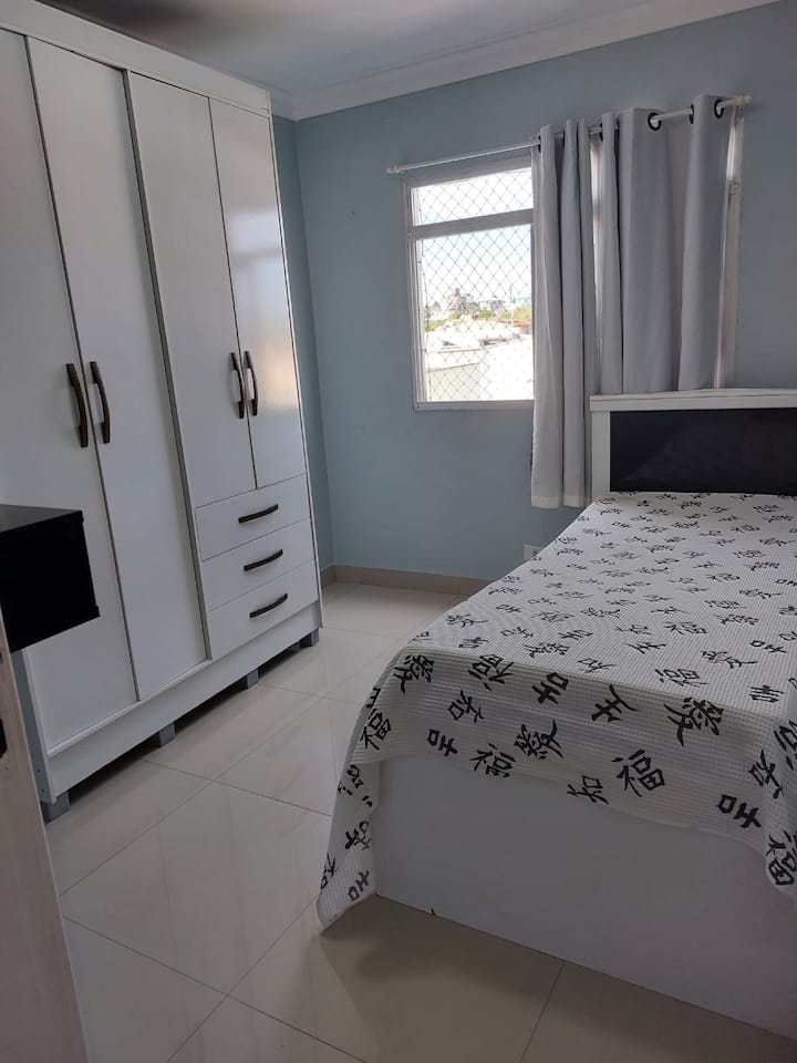Dhomë gjumi 1