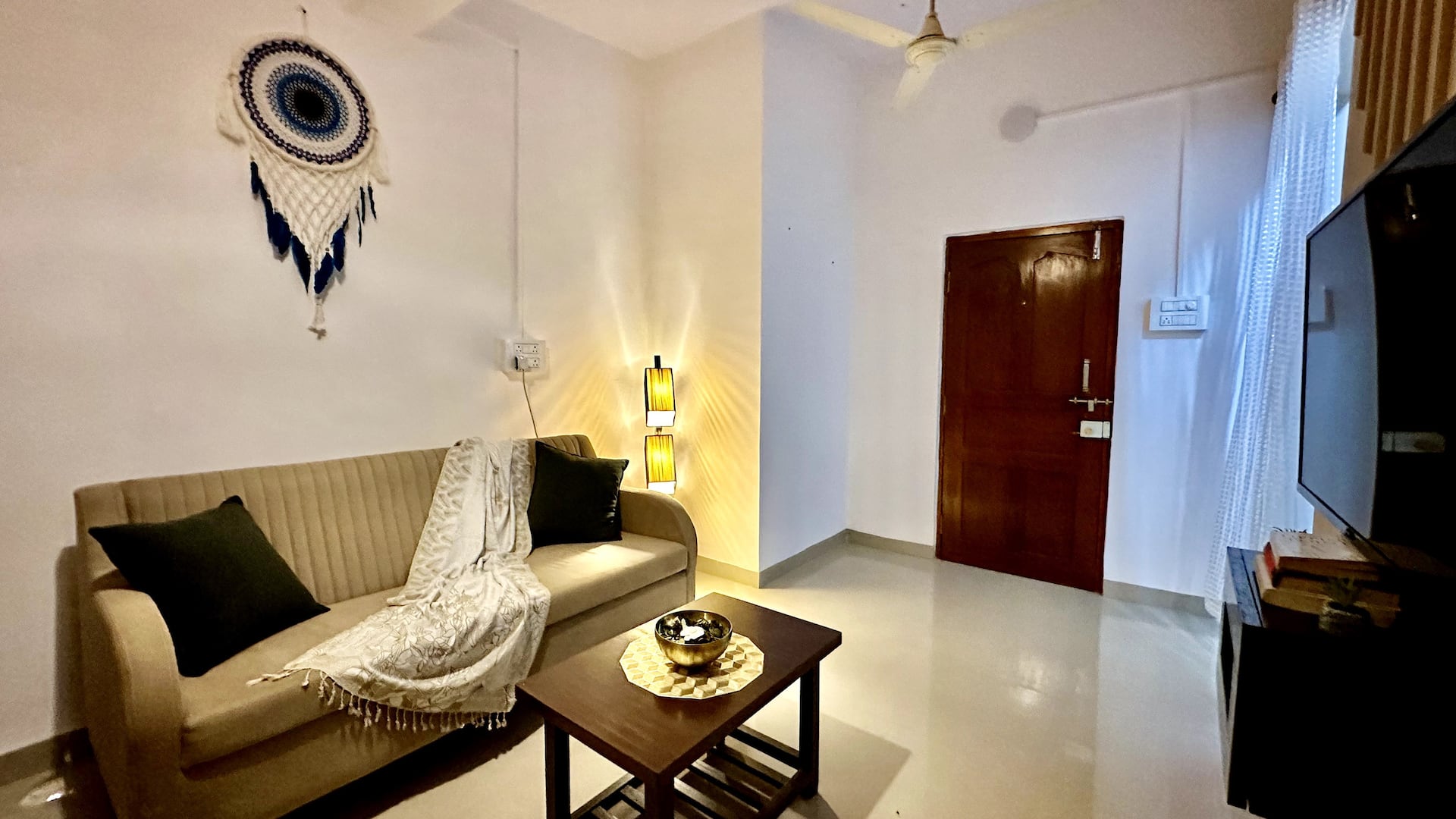 Zuki - A Cozy 1BHK with Charm.