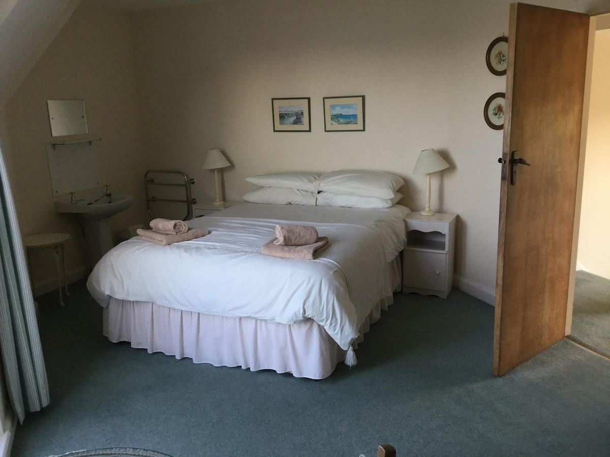 საძინებელი 1