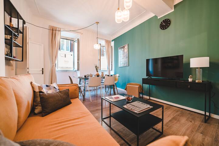 Cosy Colosseum gallery image 4