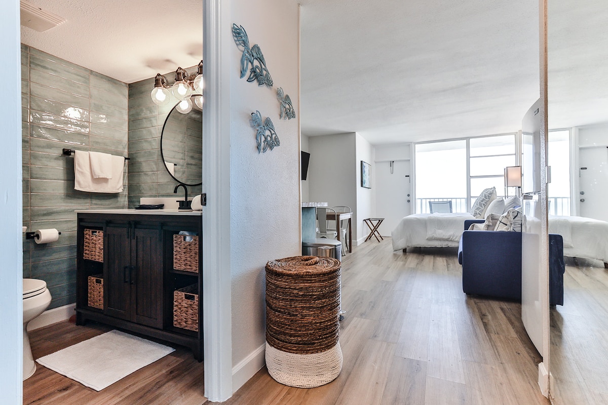 Oceanfront Studio Oasis