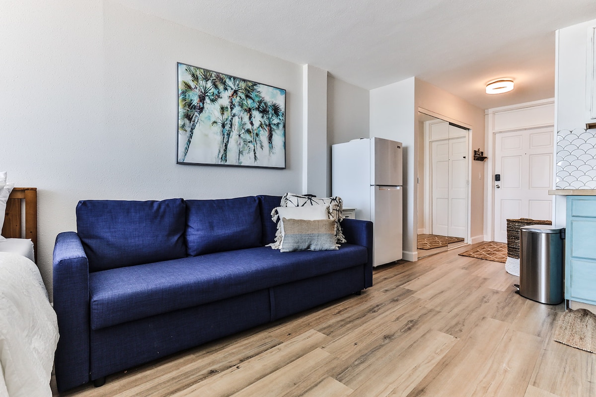 Oceanfront Studio Oasis