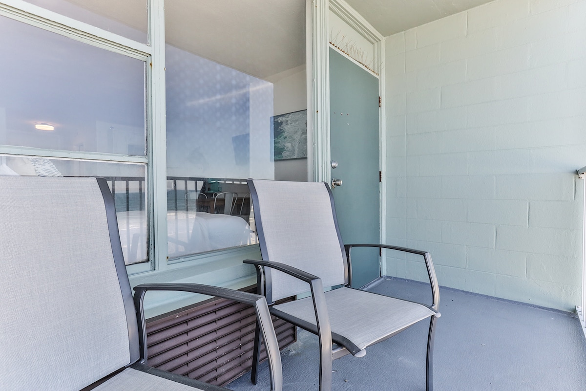 Oceanfront Studio Oasis