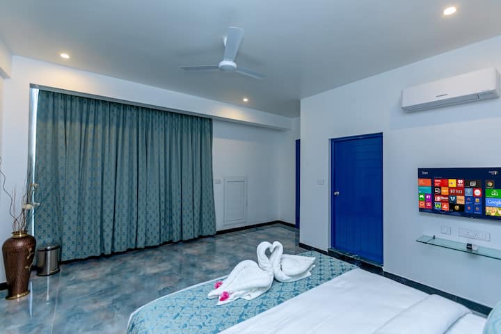 T resort 4-bedroom villa
