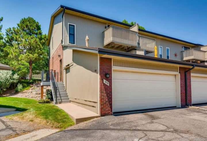 Home In Golden 3 Br  4ba - Lakewood, CO