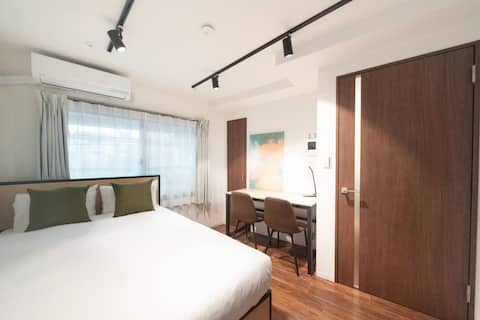 5 min. walk from nearest station! free WI-FI / b03