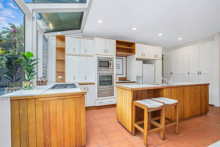 Balmoral Beach Dream home gallery image 4