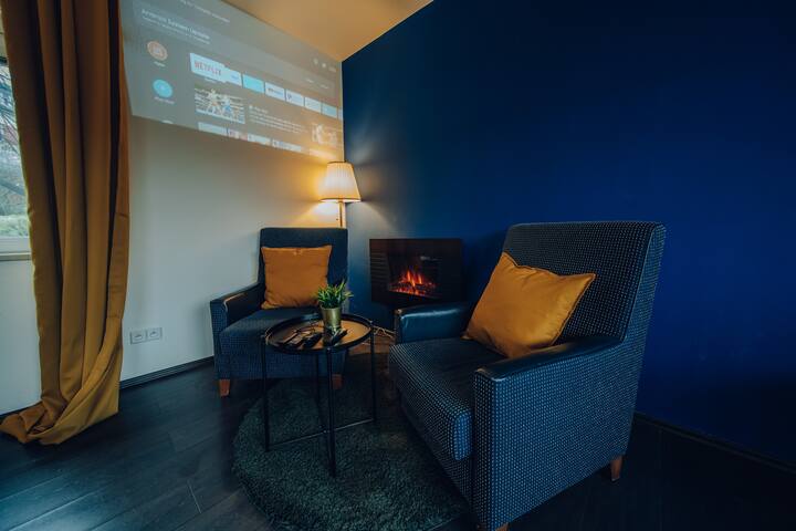 WagnerStays Lovely 3BD Rooftop jacuzzi&Sauna gallery image 3