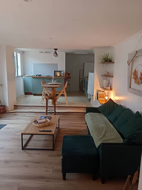 The house at the bottom of the garden
new bedding 180*200