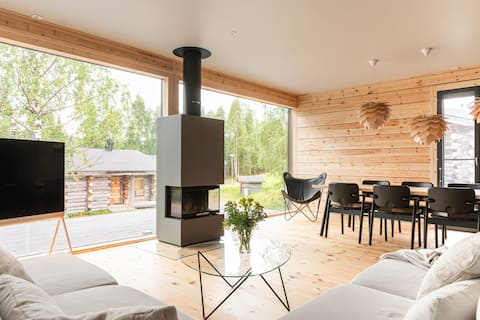 New Villa Jäälinna, excellent location!