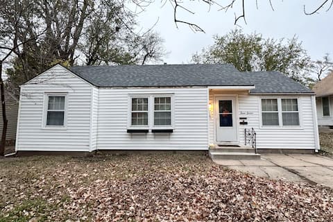 The Cozy Sunflower Cottage