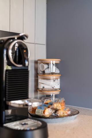 Queens Beach Collection – 2 gallery image 2