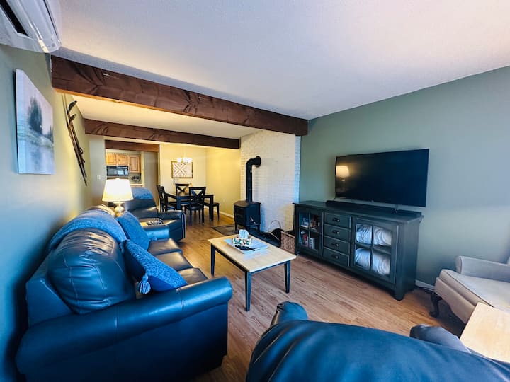Perfect Winter Mountain Getaway - New Hampshire